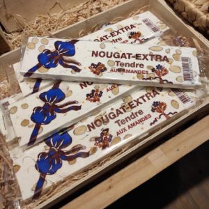 Nougat aux amandes🇫🇷(la barre)